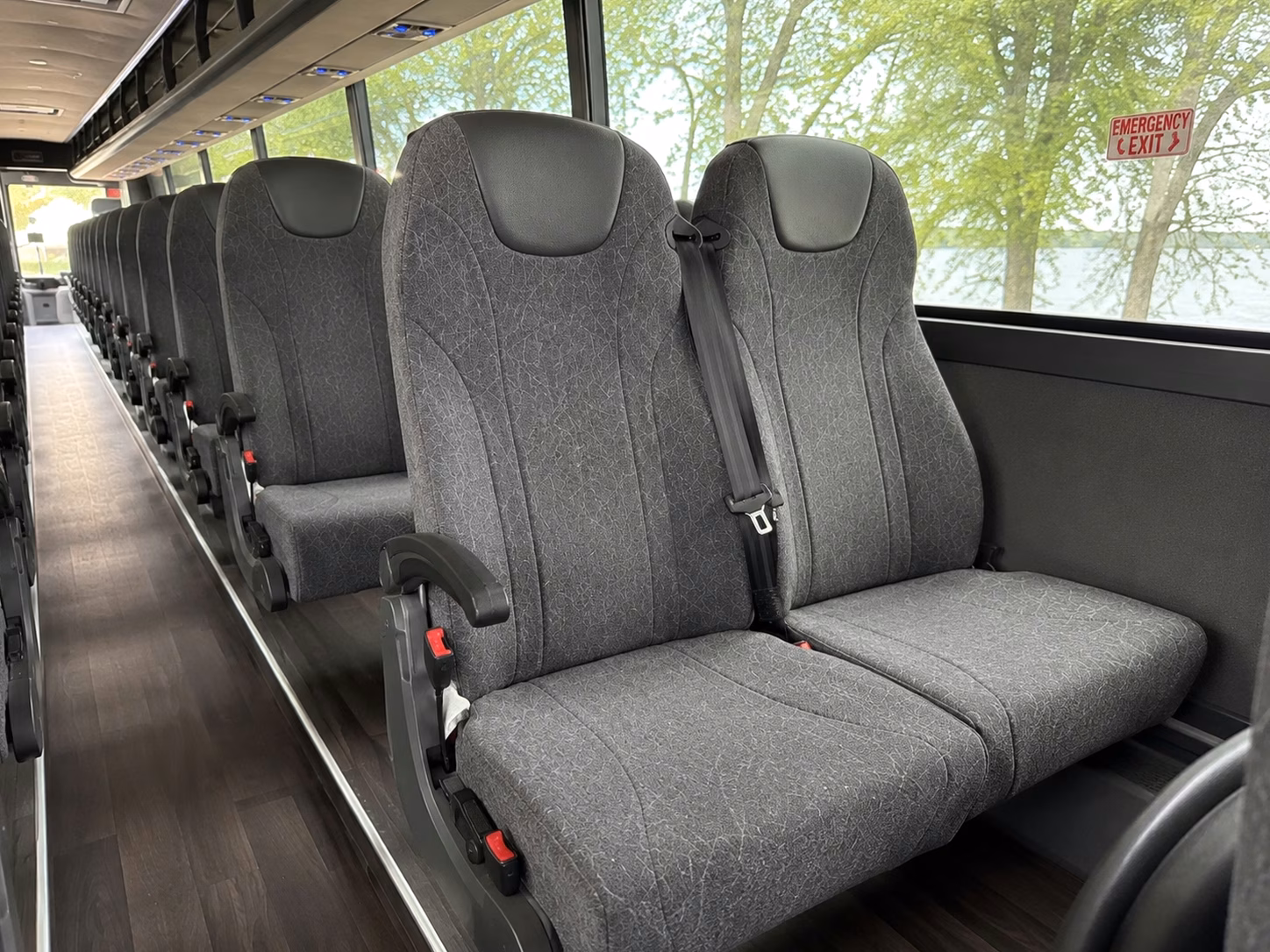 compare bus rental pricing in mountain view online upfront and in minutes