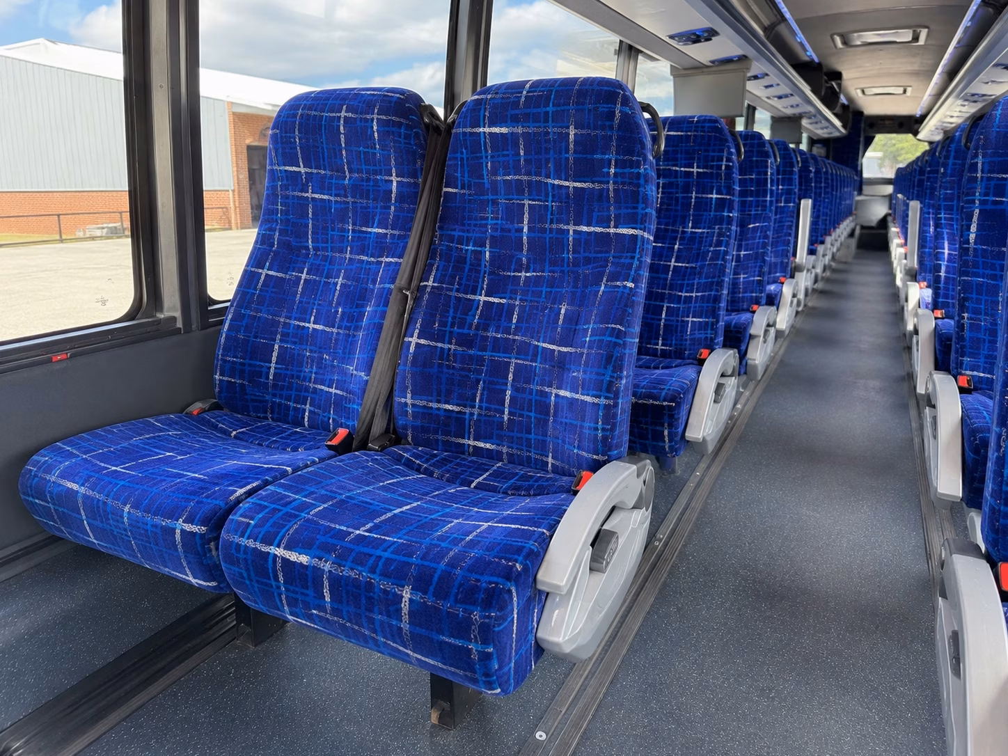 how trip distance and duration affect mountain view bus rental rates