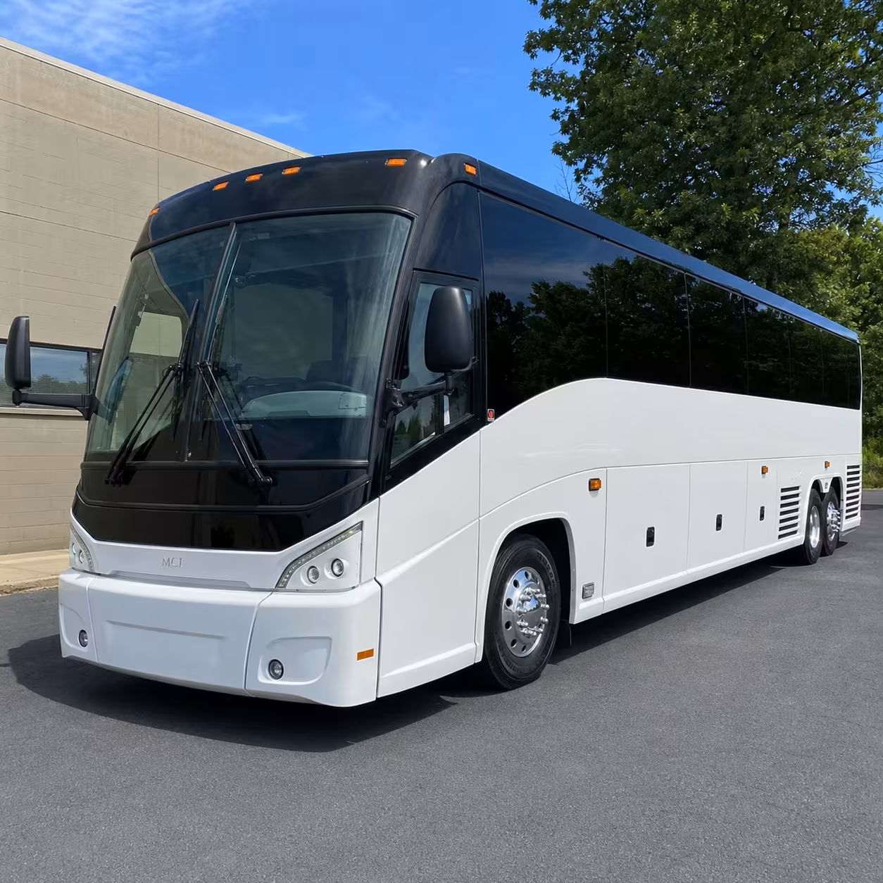 senior and accessibility friendly church shuttles in mountain view